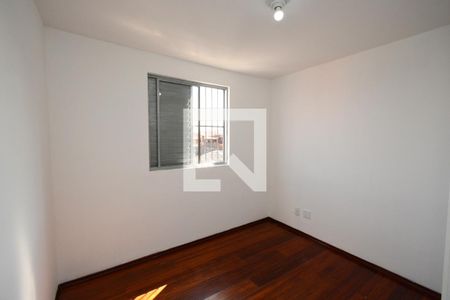 Apartamento à venda com 58m², 2 quartos e 1 vagaQuarto 2