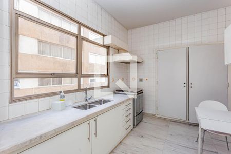 Apartamento à venda com 270m², 3 quartos e 2 vagas
