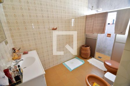 Casa à venda com 273m², 4 quartos e 2 vagasBanheiro Suíte