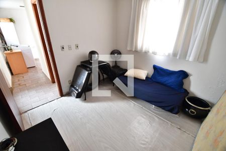 Casa à venda com 273m², 4 quartos e 2 vagasQuarto - Edícula