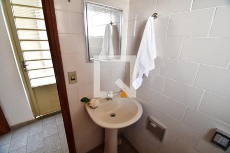 Casa à venda com 273m², 4 quartos e 2 vagasBanheiro - Edícula