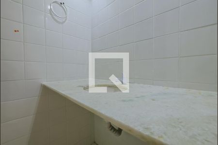 Apartamento para alugar com 60m², 2 quartos e 1 vaga Apartamento para alugar com 60m², 2 quartos e 1 vagaBanheiro