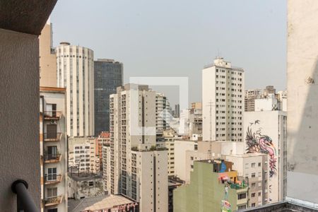 Varanda - Vista de kitnet/studio à venda com 1 quarto, 30m² em Vila Buarque, São Paulo