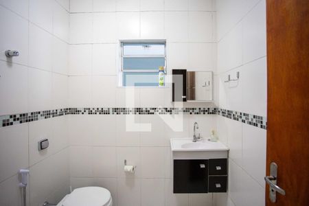 Casa à venda com 167m², 3 quartos e 2 vagas Casa à venda com 167m², 3 quartos e 2 vagasBanheiro Casa 1