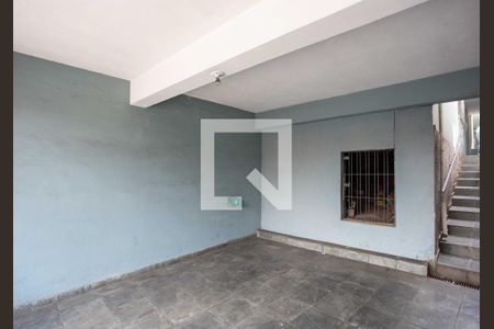 Casa à venda com 167m², 3 quartos e 2 vagas Casa à venda com 167m², 3 quartos e 2 vagasGaragem