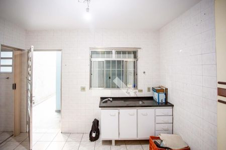 Casa à venda com 167m², 3 quartos e 2 vagas Casa à venda com 167m², 3 quartos e 2 vagasCozinha Casa 2