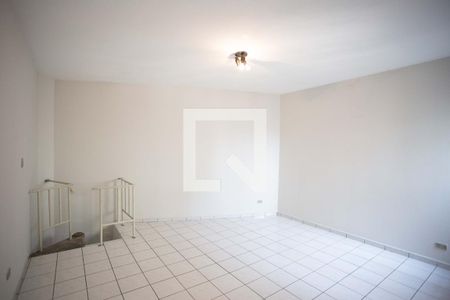 Casa à venda com 167m², 3 quartos e 2 vagas Casa à venda com 167m², 3 quartos e 2 vagasSala Casa 2