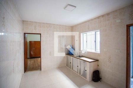 Casa à venda com 167m², 3 quartos e 2 vagas Casa à venda com 167m², 3 quartos e 2 vagasCozinha Casa 1