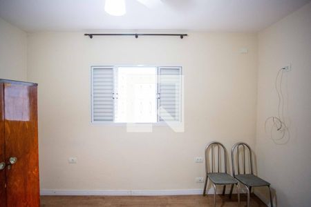 Casa à venda com 167m², 3 quartos e 2 vagas Casa à venda com 167m², 3 quartos e 2 vagasQuarto 2 Casa 1