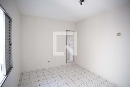 Casa à venda com 167m², 3 quartos e 2 vagas Casa à venda com 167m², 3 quartos e 2 vagasQuarto Casa 2