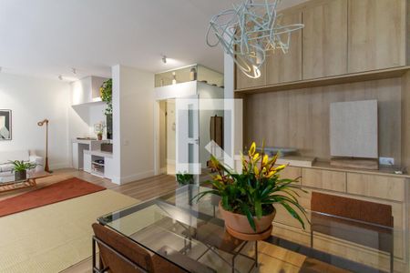 Sala de apartamento à venda com 2 quartos, 130m² em Perdizes, São Paulo