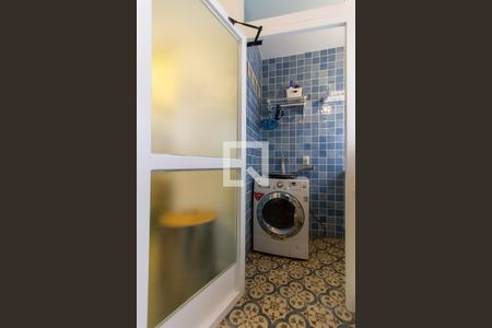 Apartamento à venda com 130m², 2 quartos e 1 vagaÁrea de Serviço