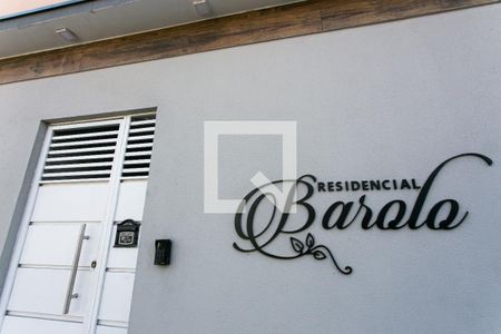 Apartamento para alugar com 44m², 2 quartos e 1 vaga Apartamento para alugar com 44m², 2 quartos e 1 vagaFachada