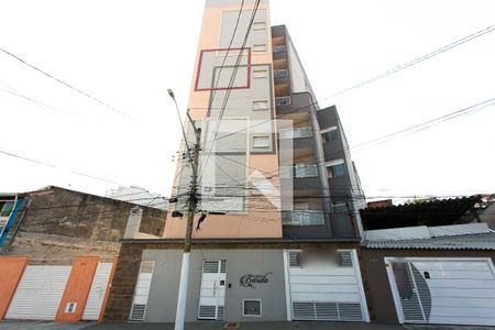 Apartamento para alugar com 44m², 2 quartos e 1 vaga Apartamento para alugar com 44m², 2 quartos e 1 vagaFachada