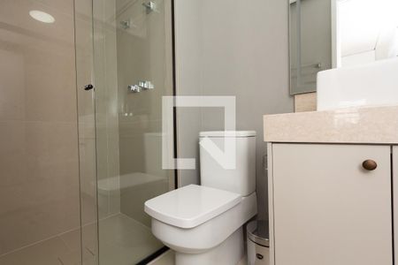 Apartamento para alugar com 65m², 2 quartos e 1 vaga Apartamento para alugar com 65m², 2 quartos e 1 vagaBanheiro da Suíte