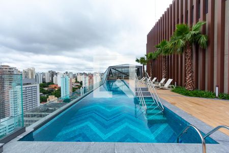 Apartamento para alugar com 65m², 2 quartos e 1 vaga Apartamento para alugar com 65m², 2 quartos e 1 vagaÁrea comum - Piscina