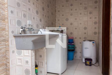 Casa à venda com 110m², 2 quartos e 2 vagasÁrea de Serviço