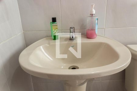 Casa à venda com 110m², 2 quartos e 2 vagasBanheiro