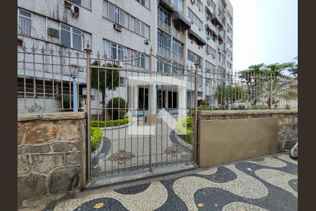 Apartamento à venda com 80m², 3 quartos e 1 vagaFachada e portaria
