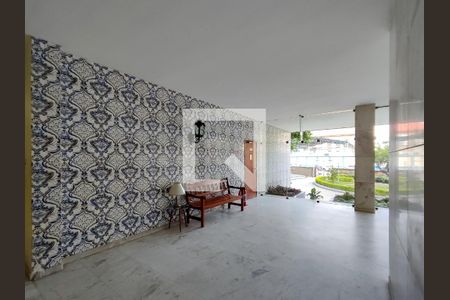 Apartamento à venda com 80m², 3 quartos e 1 vagaFachada e portaria