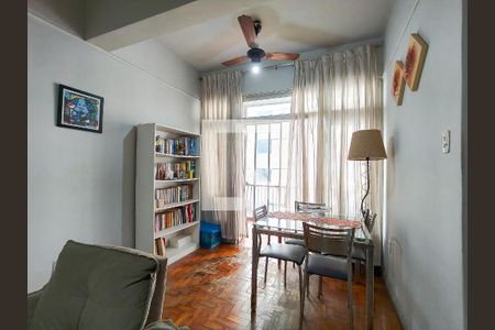 Sala de apartamento à venda com 2 quartos, 80m² em Praça da Bandeira, Rio de Janeiro