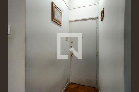 Entrada de apartamento à venda com 2 quartos, 80m² em Praça da Bandeira, Rio de Janeiro