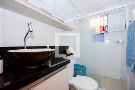 Casa à venda com 270m², 2 quartos e 2 vagasBanheiro da Suíte