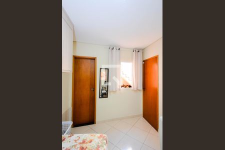 Casa à venda com 270m², 2 quartos e 2 vagasQuarto 2 - Edícula 