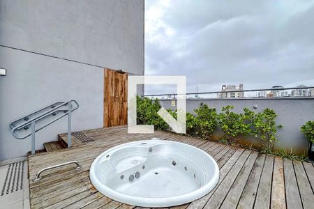 Studio para alugar com 27m², 1 quarto e sem vaga Studio para alugar com 27m², 1 quarto e sem vagaJacuzzi