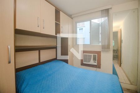 Quarto 1 de apartamento para alugar com 2 quartos, 42m² em Rubem Berta, Porto Alegre