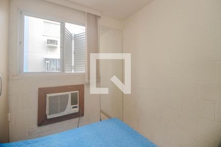 Quarto 1 de apartamento para alugar com 2 quartos, 42m² em Rubem Berta, Porto Alegre