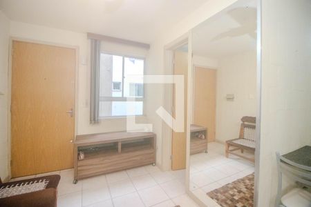 Sala de apartamento para alugar com 2 quartos, 42m² em Rubem Berta, Porto Alegre