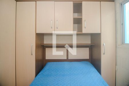 Quarto 1 de apartamento para alugar com 2 quartos, 42m² em Rubem Berta, Porto Alegre