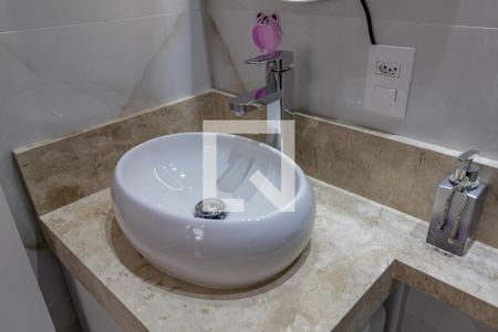 Apartamento à venda com 41m², 2 quartos e 1 vagaBanheiro 