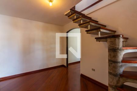 Sala  de casa para alugar com 2 quartos, 220m² em Novo Osasco, Osasco