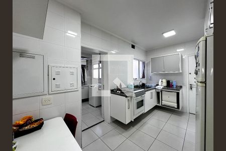 Apartamento à venda com 134m², 3 quartos e 3 vagasCozinha