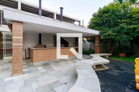 Apartamento à venda com 134m², 3 quartos e 3 vagasChurrasqueira