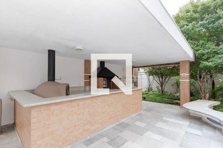 Apartamento à venda com 134m², 3 quartos e 3 vagasChurrasqueira