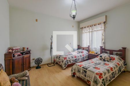 Apartamento à venda com 224m², 4 quartos e 2 vagas Apartamento à venda com 224m², 4 quartos e 2 vagasQuarto 4