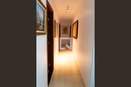 Apartamento à venda com 156m², 3 quartos e sem vagaCORREDOR