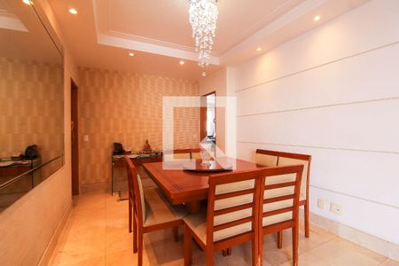 Apartamento à venda com 132m², 4 quartos e 3 vagasSala