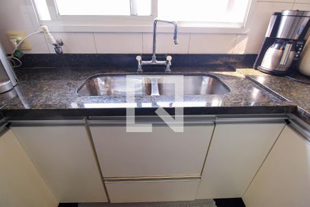 Apartamento à venda com 132m², 4 quartos e 3 vagasCozinha