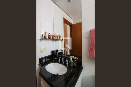 Apartamento à venda com 132m², 4 quartos e 3 vagasBanheiro da Suíte 4