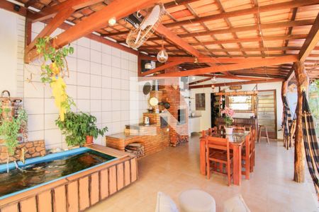 Casa à venda com 260m², 3 quartos e 5 vagasEspaço Gourmet