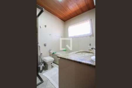 Casa à venda com 260m², 3 quartos e 5 vagasBanheiro da Suíte