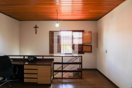 Casa à venda com 260m², 3 quartos e 5 vagasSala 4