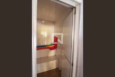 Casa à venda com 260m², 3 quartos e 5 vagasSauna