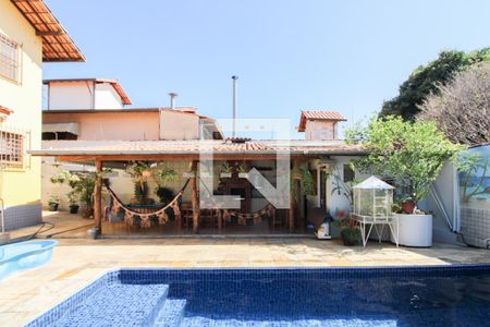 Casa à venda com 260m², 3 quartos e 5 vagasEspaço Gourmet
