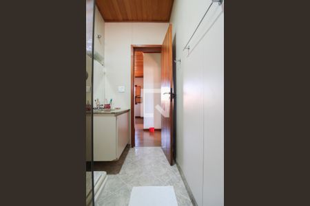 Casa à venda com 260m², 3 quartos e 5 vagasBanheiro Social 1