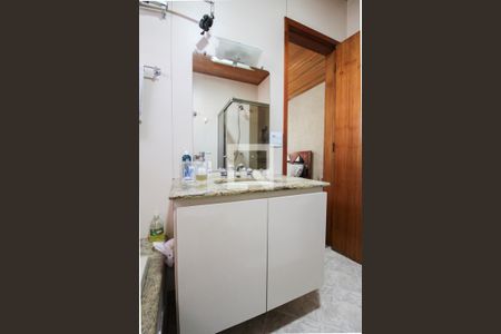 Casa à venda com 260m², 3 quartos e 5 vagasBanheiro da Suíte